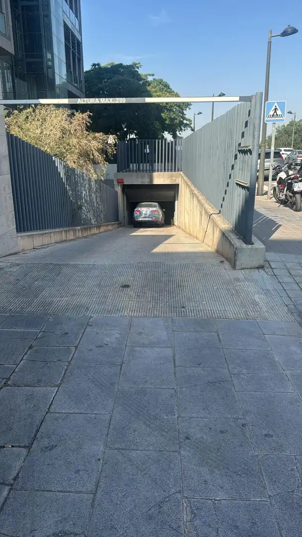 Loft de alquiler en Carrer de la Cruz Roja, 1, Vara de Quart