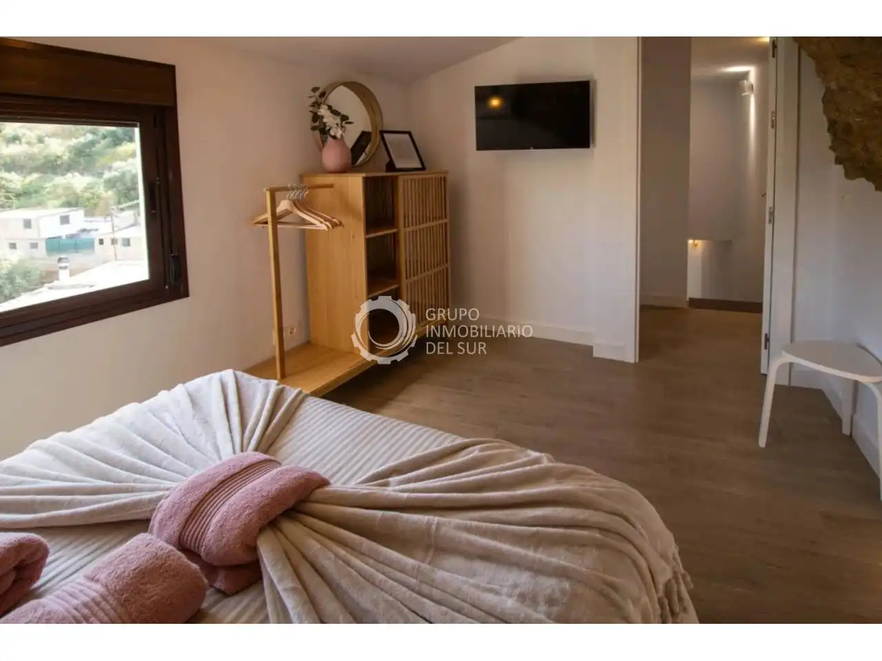 Bedroom of Houses for sale in Setenil de las Bodegas  with Terrace and Furnished