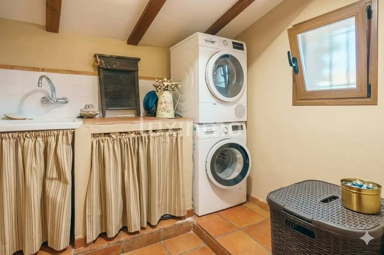 Villa con piscina in vendita a Coloma, imagen 30