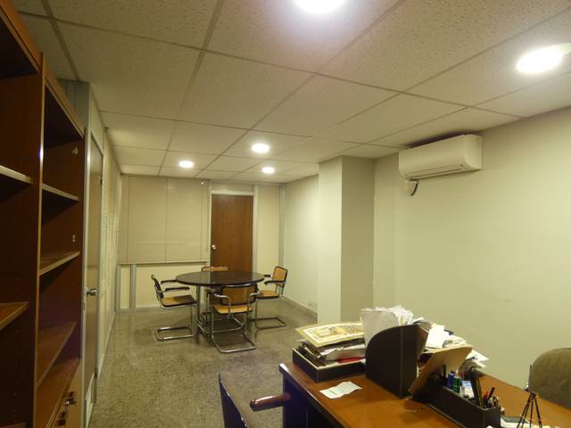 Oficina en Alquiler en Calle de Sicília en Fort Pienc