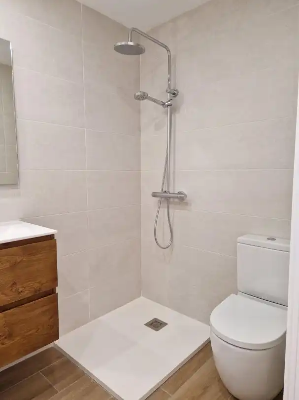 Bathroom of Flat for sale in Zarautz  with Heating, Terrace and Balcony