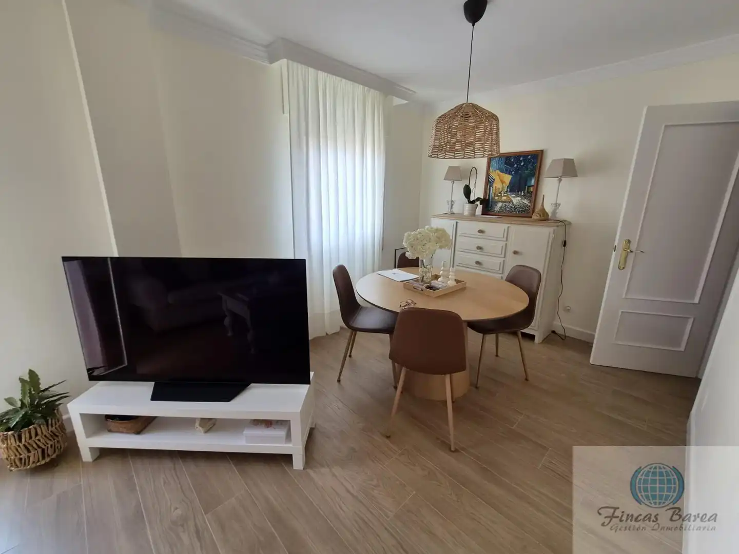Comedor de Piso de alquiler en Fuengirola con Balcón
