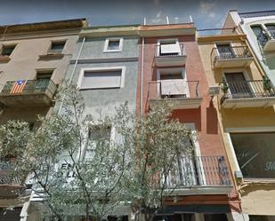 Vista exterior de Casa adosada en venda en Vilafranca del Penedès