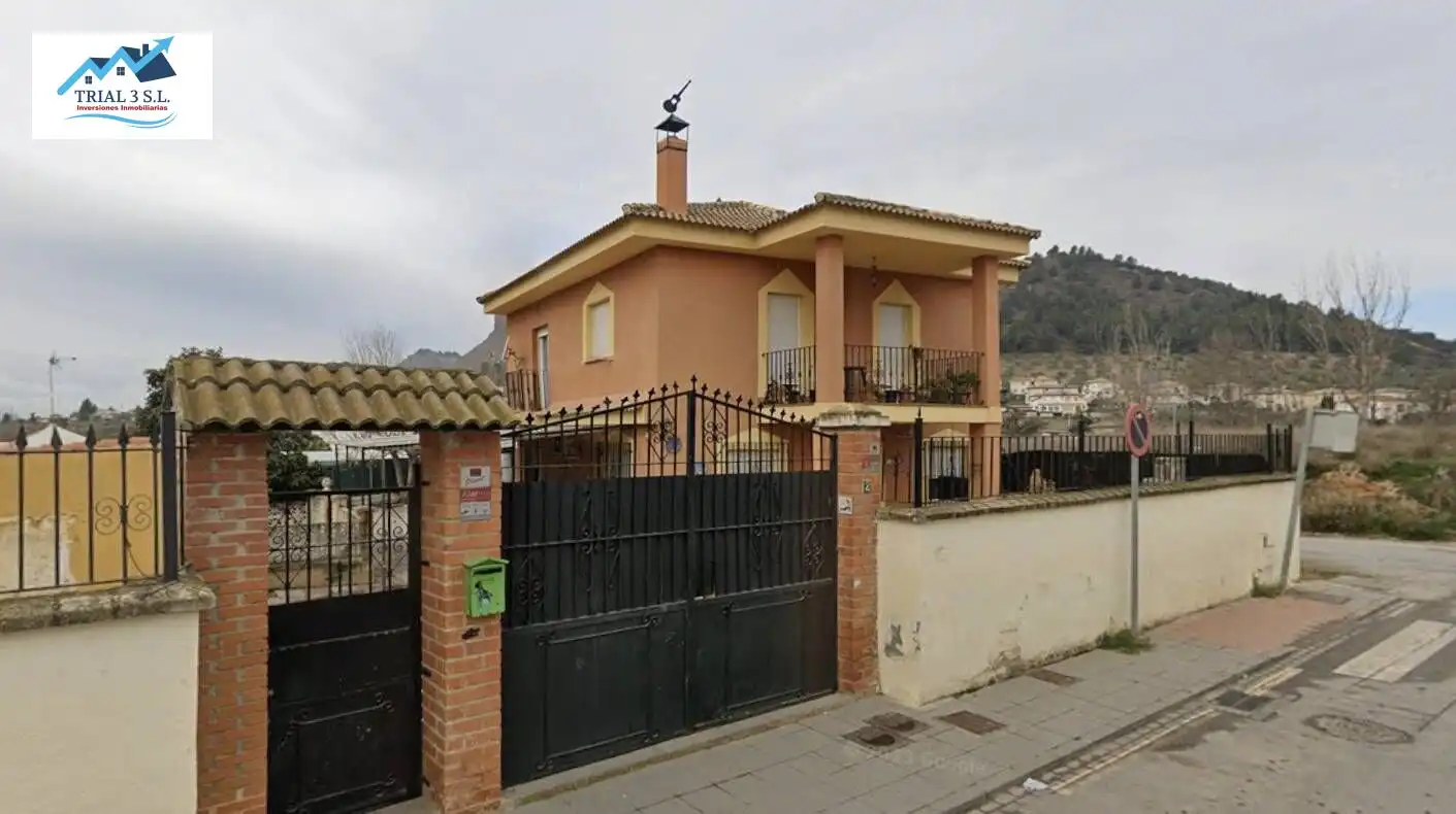 Vista exterior de Casa o chalet en venta en Albolote con Jardín privado y Piscina comunitaria