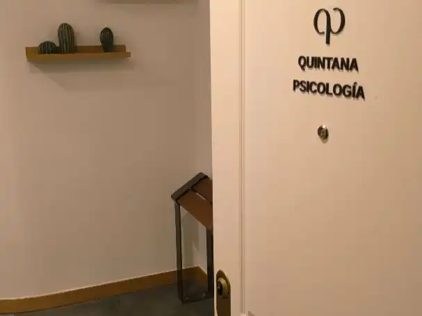 Büro zur Miete in Madrid mit Klimaanlage, Heizung und Möbliert
