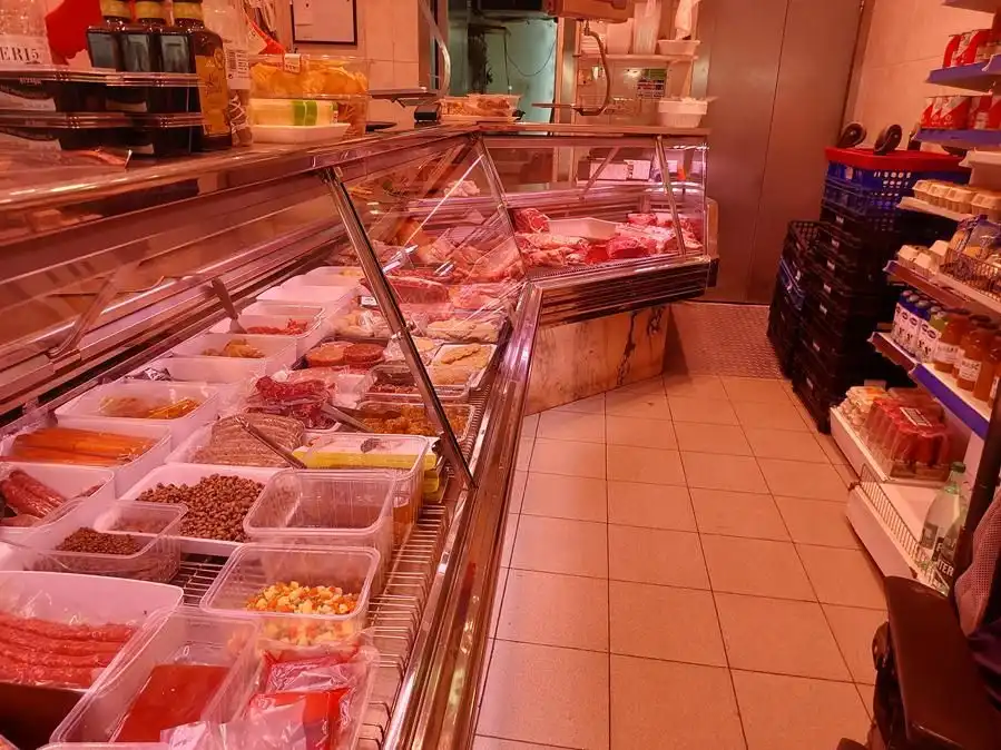 Local comercial en traspàs a Centre - Barri Vell