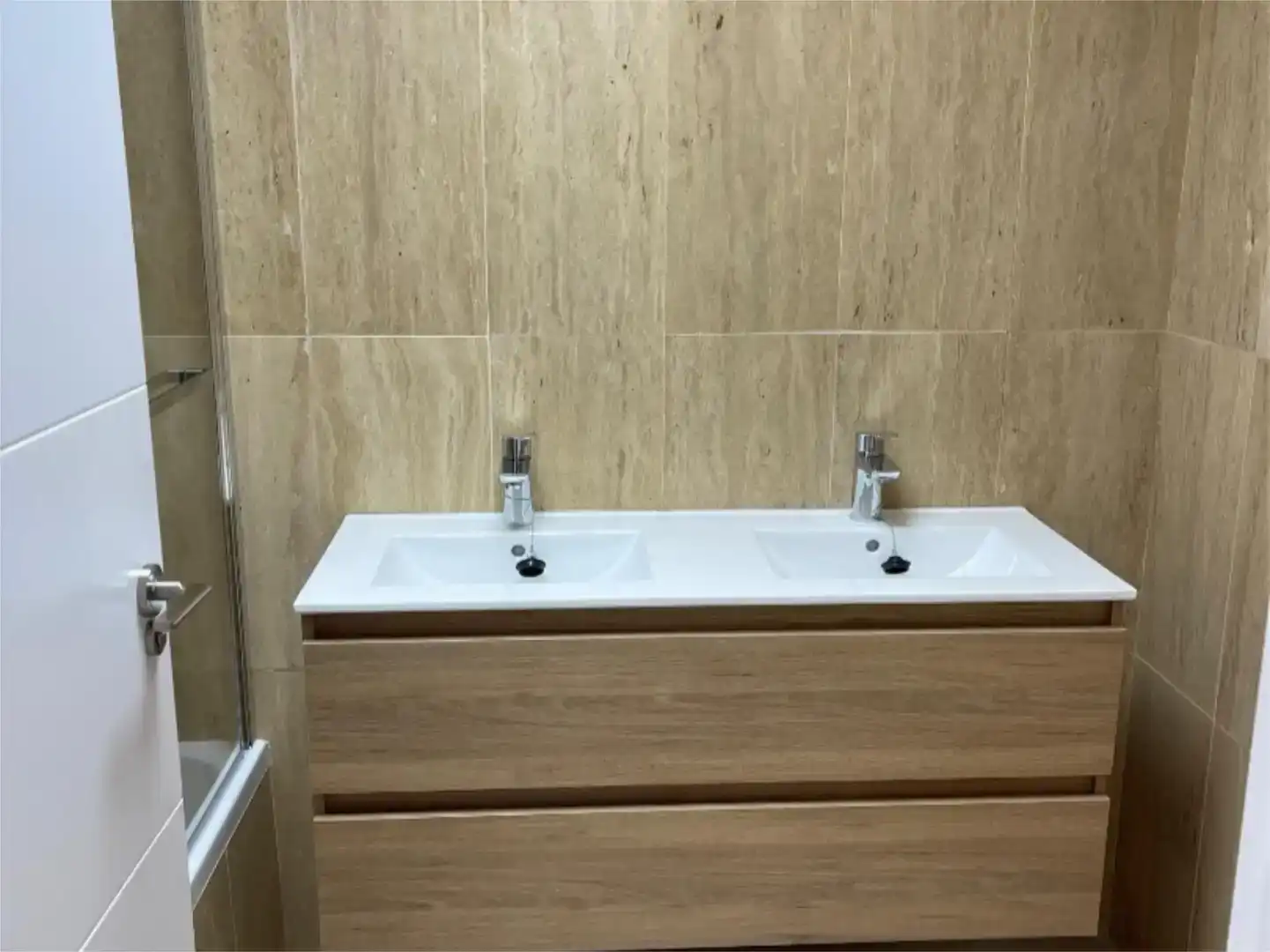 Badezimmer von Wohnung zur Miete in Los Alcázares mit Klimaanlage, Schwimmbad und Balkon