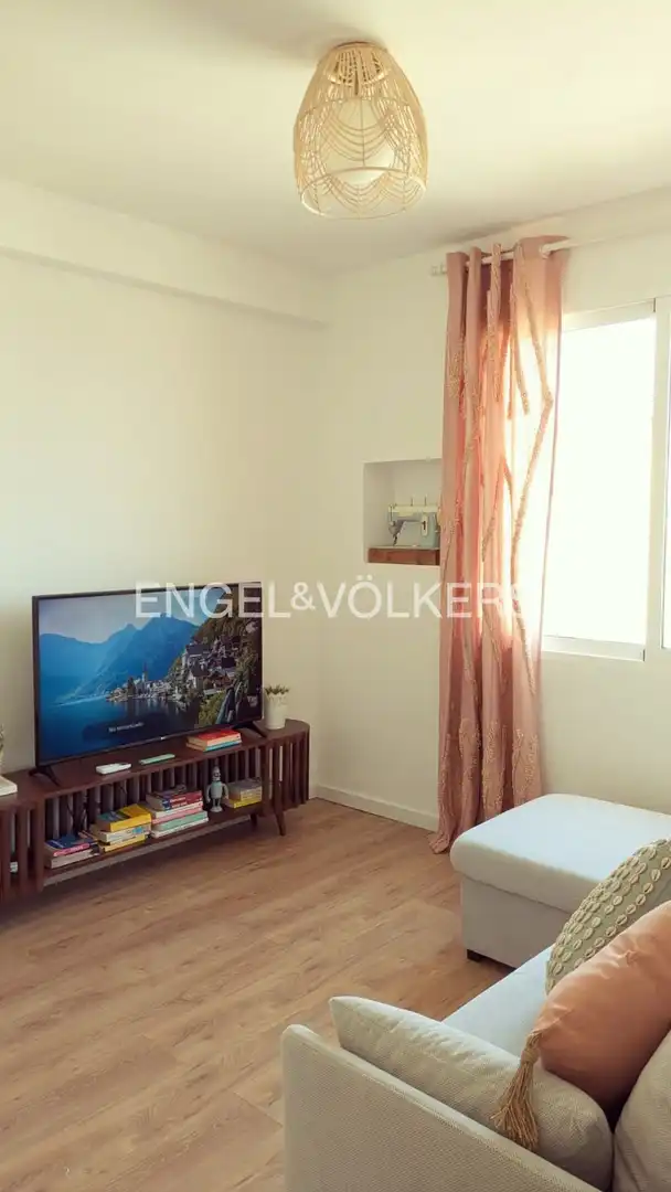 Wohnzimmer von Wohnung zur Miete in Valencia mit Klimaanlage, Heizung und Parkett