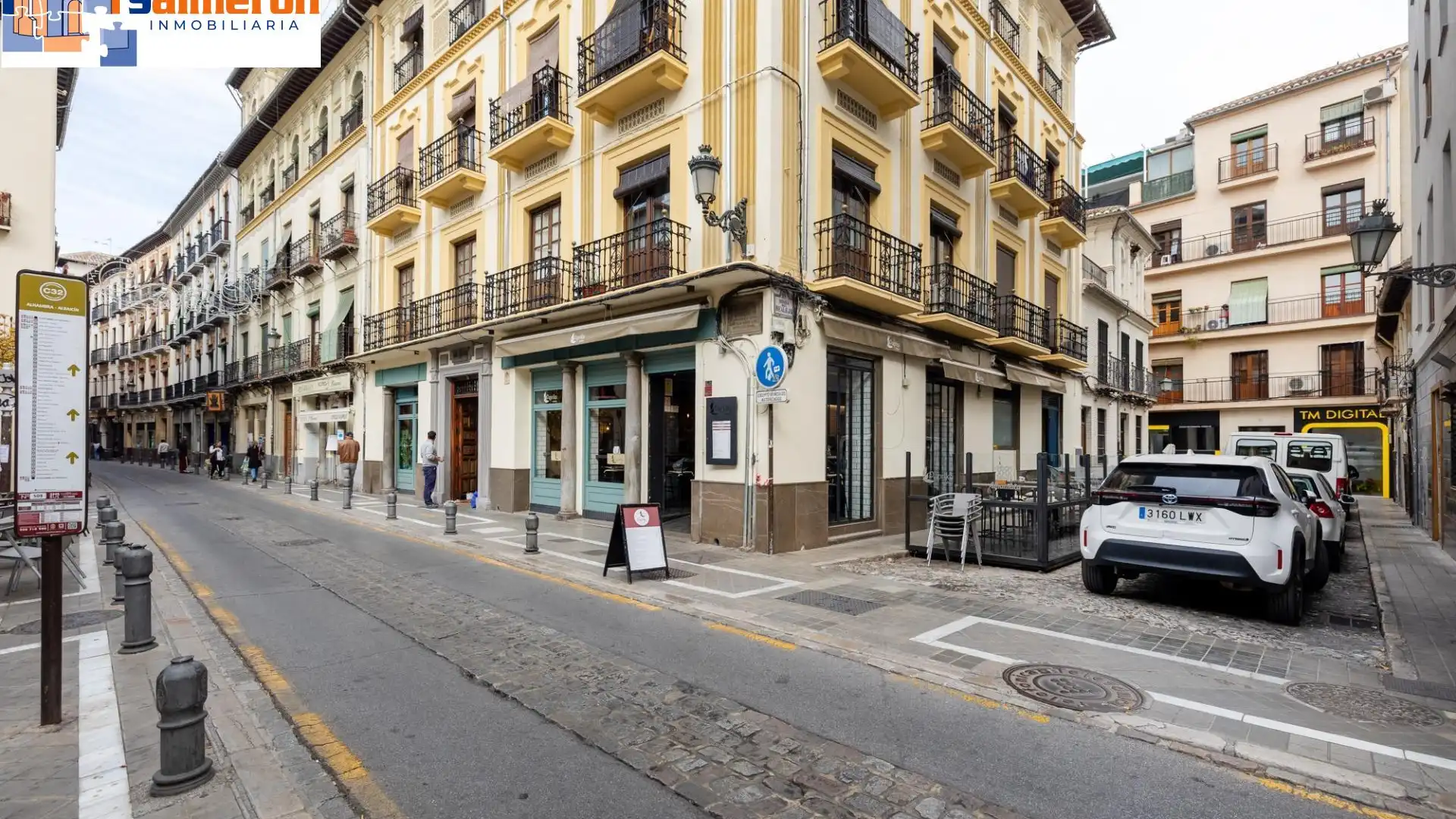 Vista exterior de Pis en venda en  Granada Capital