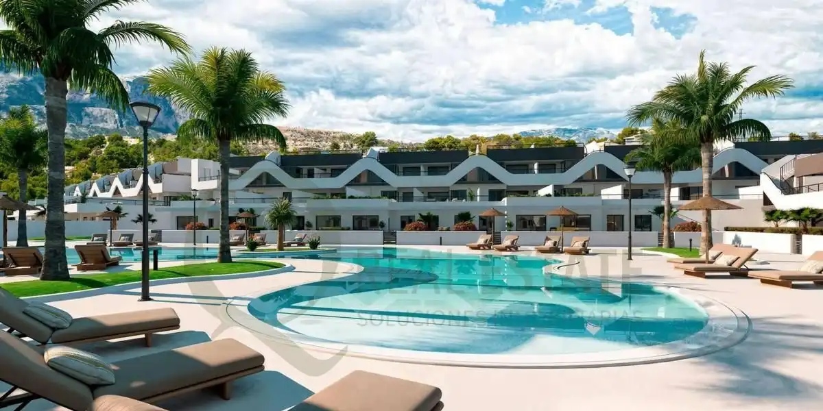 Piscina de Pis en venda en L'Alfàs del Pi amb Aire condicionat, Calefacció i Jardí privat