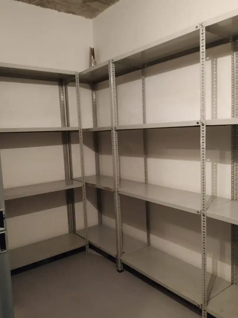 Flat for sale in Madrid  with Air Conditioner, Heating and Storage room
