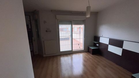 Foto 2 de Casa adosada en venta en Calle Alejo Carpentier, Fuentebella -San Felix - El Leguario, Parla