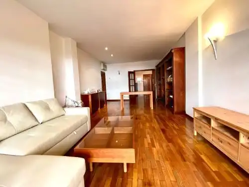 Wohnzimmer von Wohnung zum Verkauf in Barcelona mit Klimaanlage, Heizung und Parkett