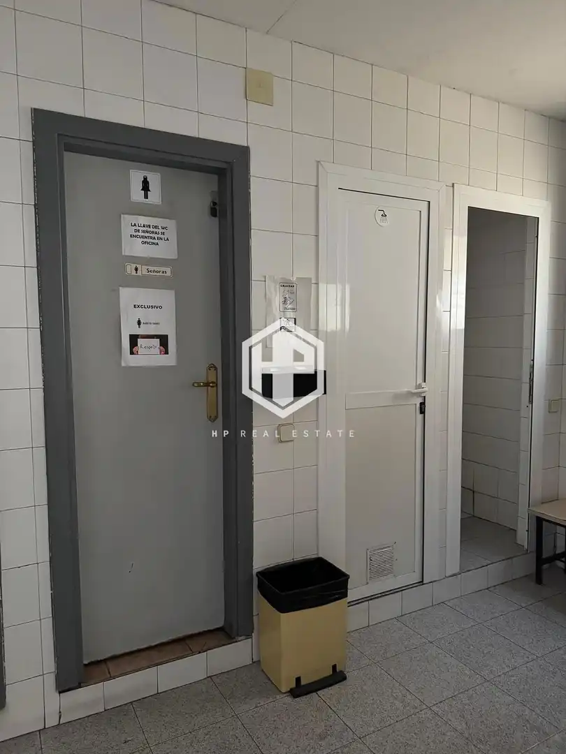 Nau industrial de lloguer en Madrid amb Calefacció i Alarma