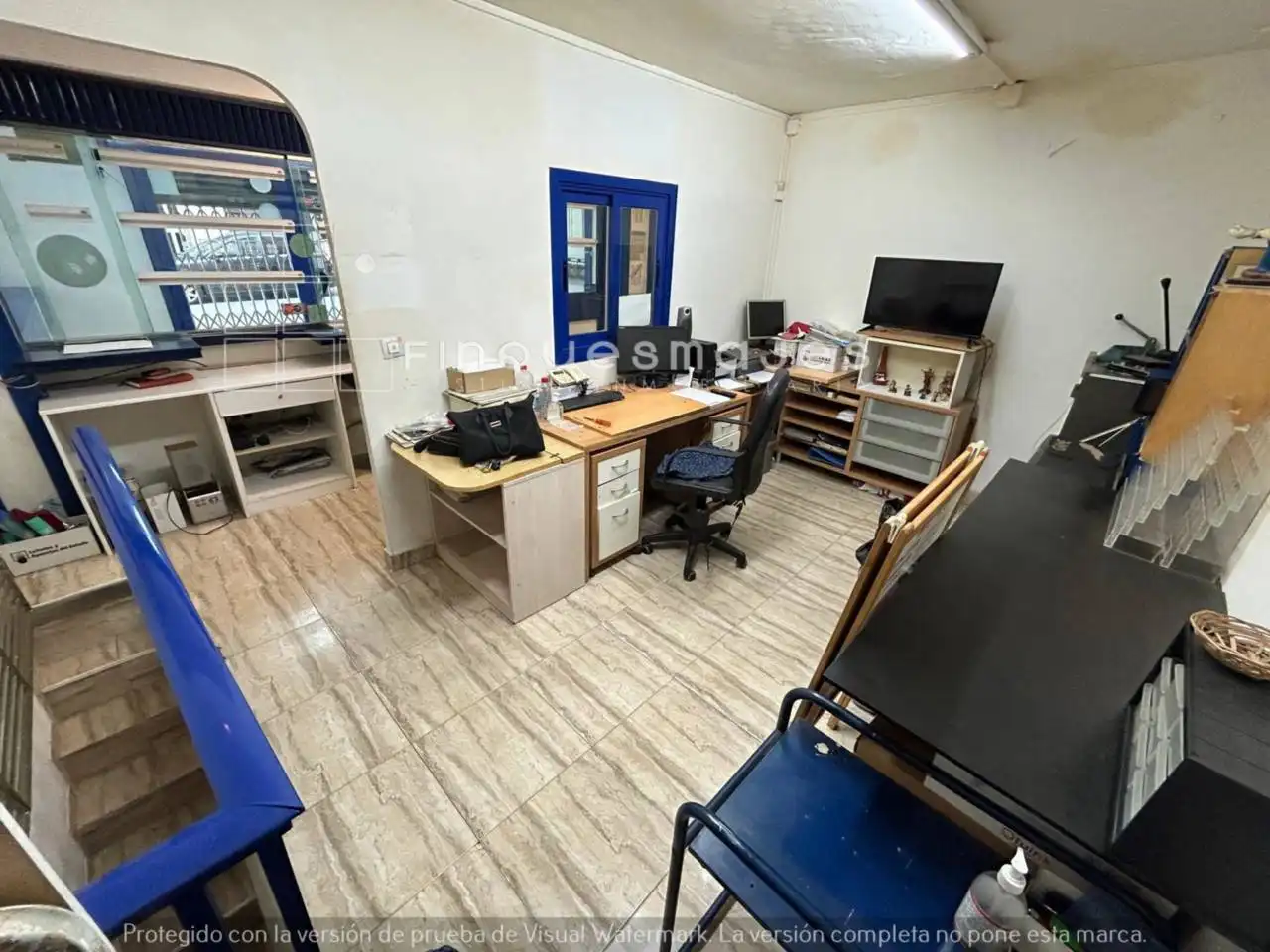 Local en venta en L'Hospitalet de Llobregat con Aire acondicionado