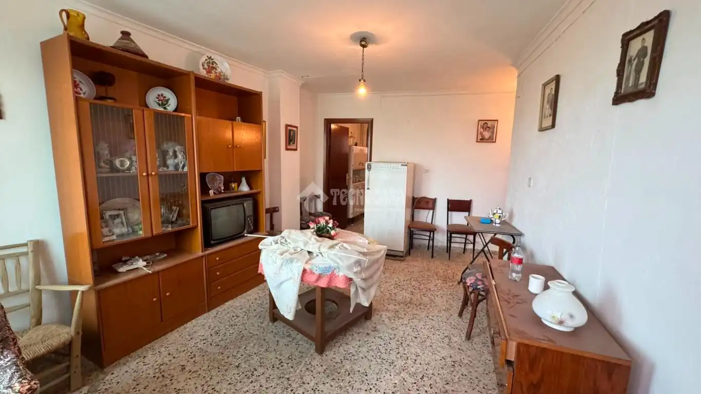 Sala de estar de Casa adosada en venta en Rubite con Calefacción y Balcón