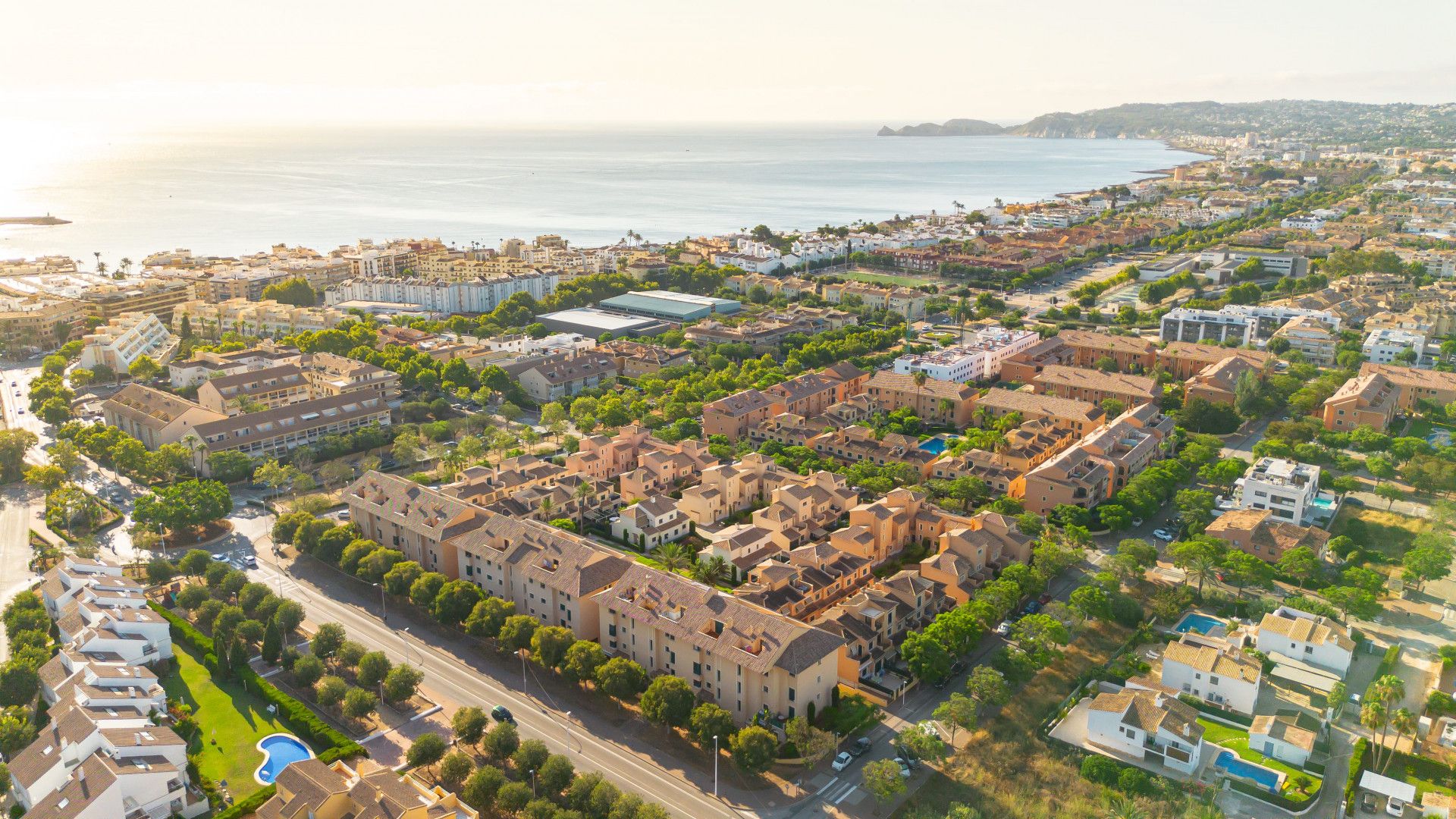 Vista exterior de Apartament en venda en Jávea / Xàbia amb Aire condicionat, Terrassa i Piscina
