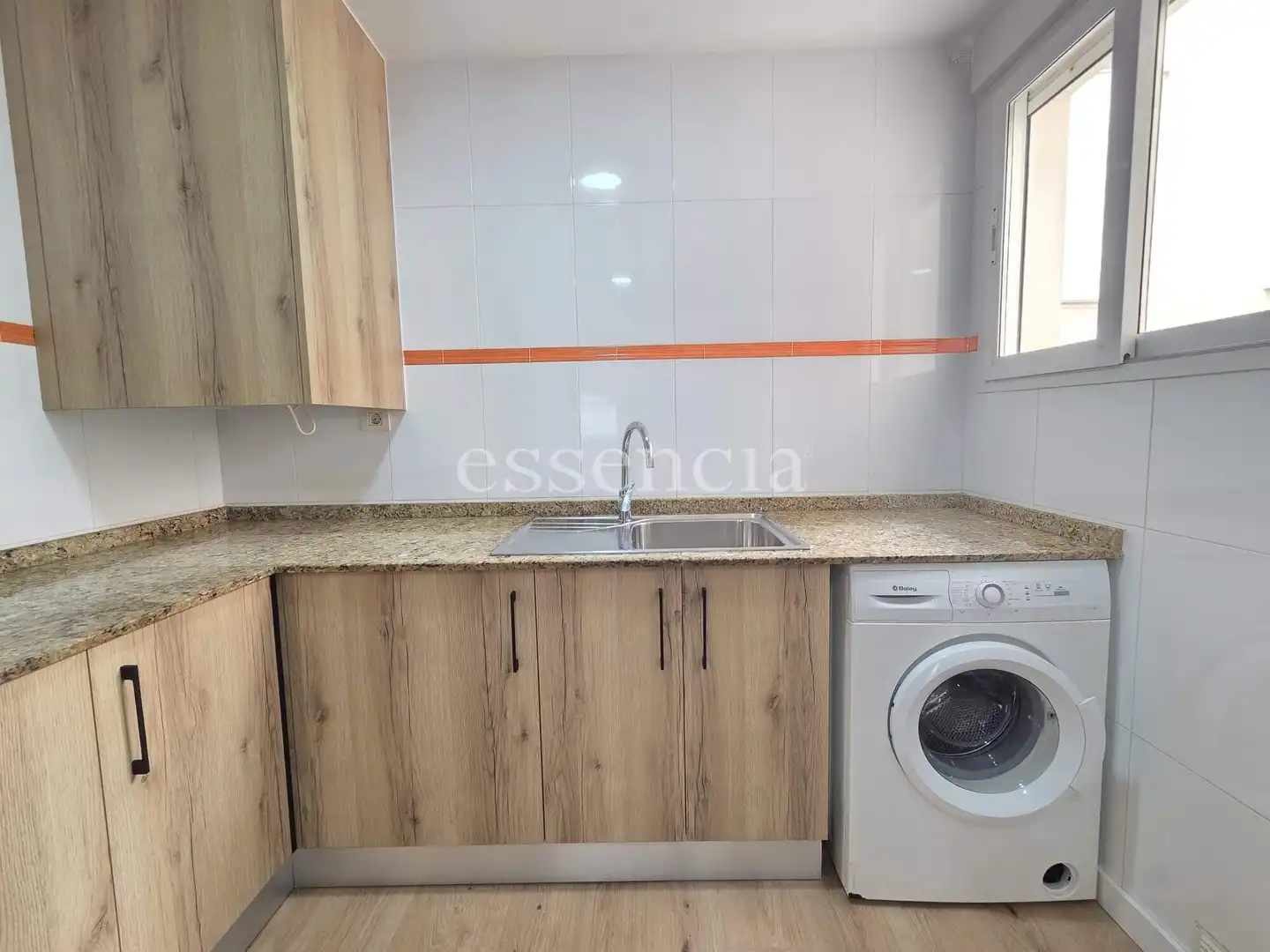 Kitchen of Flat for sale in Gandia  with Air Conditioner, Storage room and Balcony
