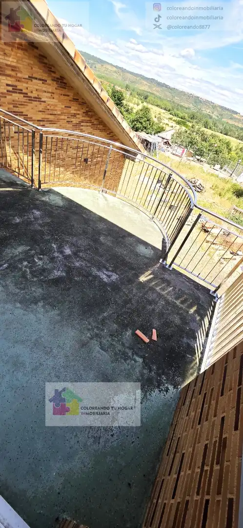 Terrace of Houses for sale in Sariegos  with Air Conditioner, Heating and Private garden