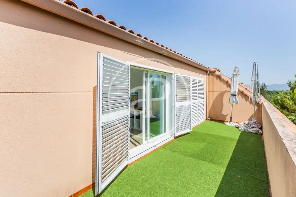 Terraza de Ático en venta en Bétera con Aire acondicionado, Calefacción y Jardín privado