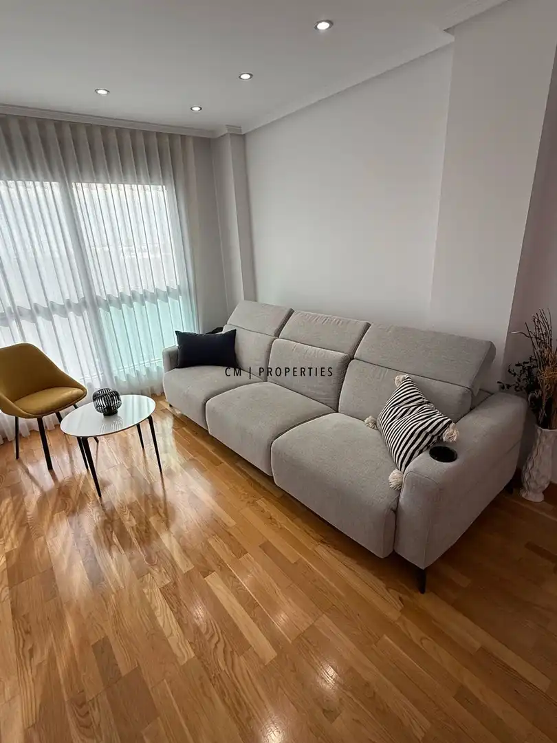 Sala de estar de Piso de alquiler en Valencia con Aire acondicionado, Calefacción y Parquet