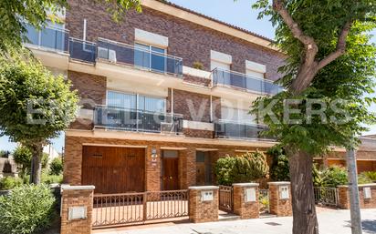 Vista exterior de Casa o xalet en venda en Martorell amb Aire condicionat, Calefacció i Terrassa