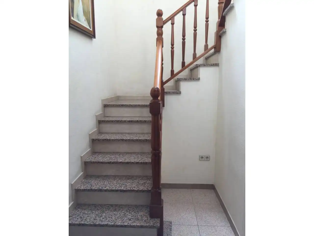 Einfamilien-Reihenhaus zum Verkauf in Terrassa mit Heizung, Terrasse und Schwimmbad