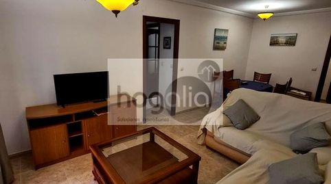 Foto 2 de Piso de alquiler en Parque Atlántico- San Matías, Sevilla Capital