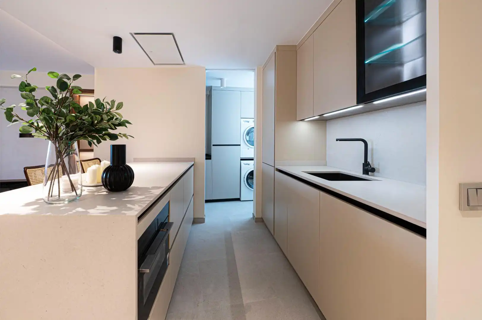 Kitchen of Flat for sale in Málaga  with Air Conditioner, Heating and Terrace