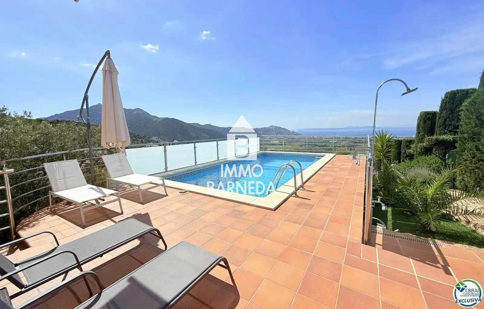 Piscina de Casa o xalet en venda en Roses amb Aire condicionat, Calefacció i Jardí privat