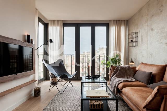 Apartamento en Alquiler en Carrer de València en Sagrada Família