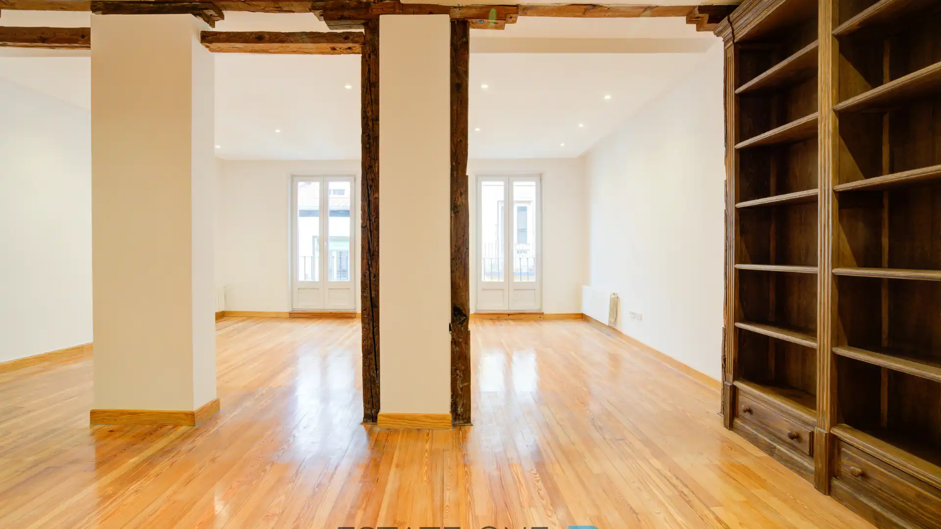 Exterior view of Flat for sale in  Madrid Capital  with Air Conditioner, Heating and Parquet flooring