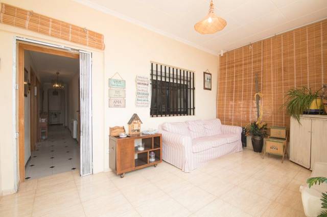 Casa-chalet en Venta en Urbanizacion el Aljibe, 29 en Tibi