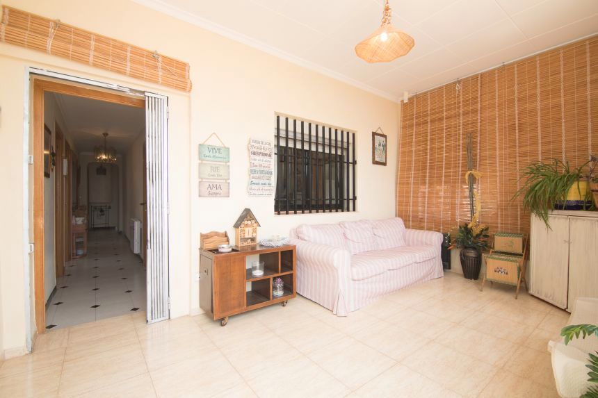 House or chalet for sale in Tibi  with Air Conditioner, Swimming Pool and Furnished