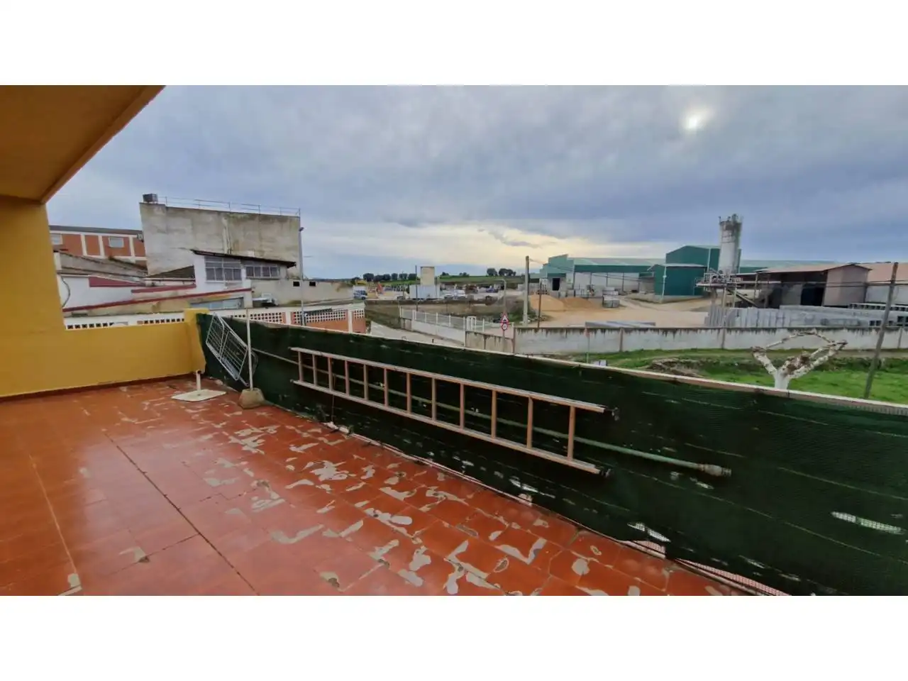Terraza de Edificio en venta en Gallegos de Argañán