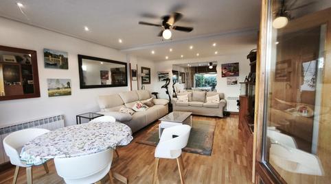 Photo 3 of Single-family semi-detached for sale in Calle Lanbarria, Arriaga - Lakua, Araba - Álava