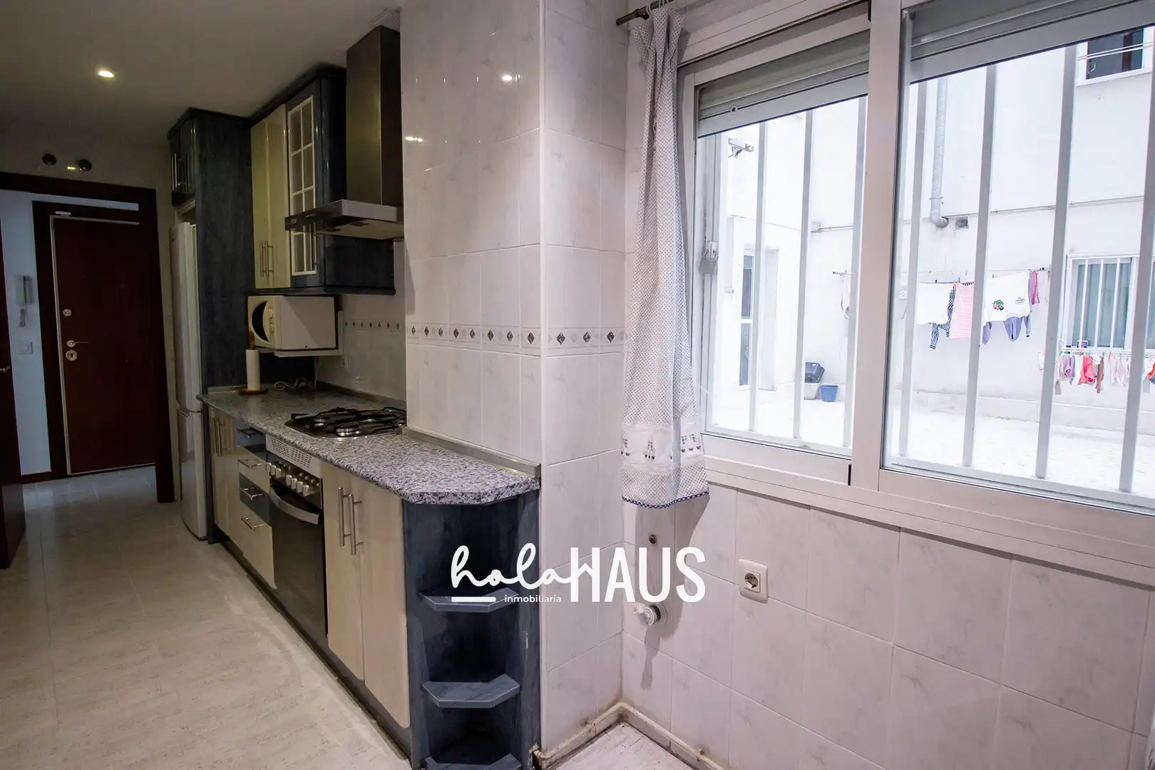 Kitchen of Flat for sale in Madrid  with Air Conditioner, Heating and Storage room