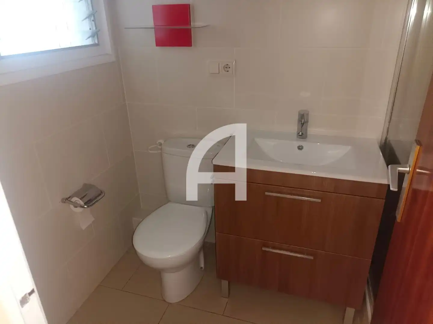 Flat for rent in Francesc Layret, Centre