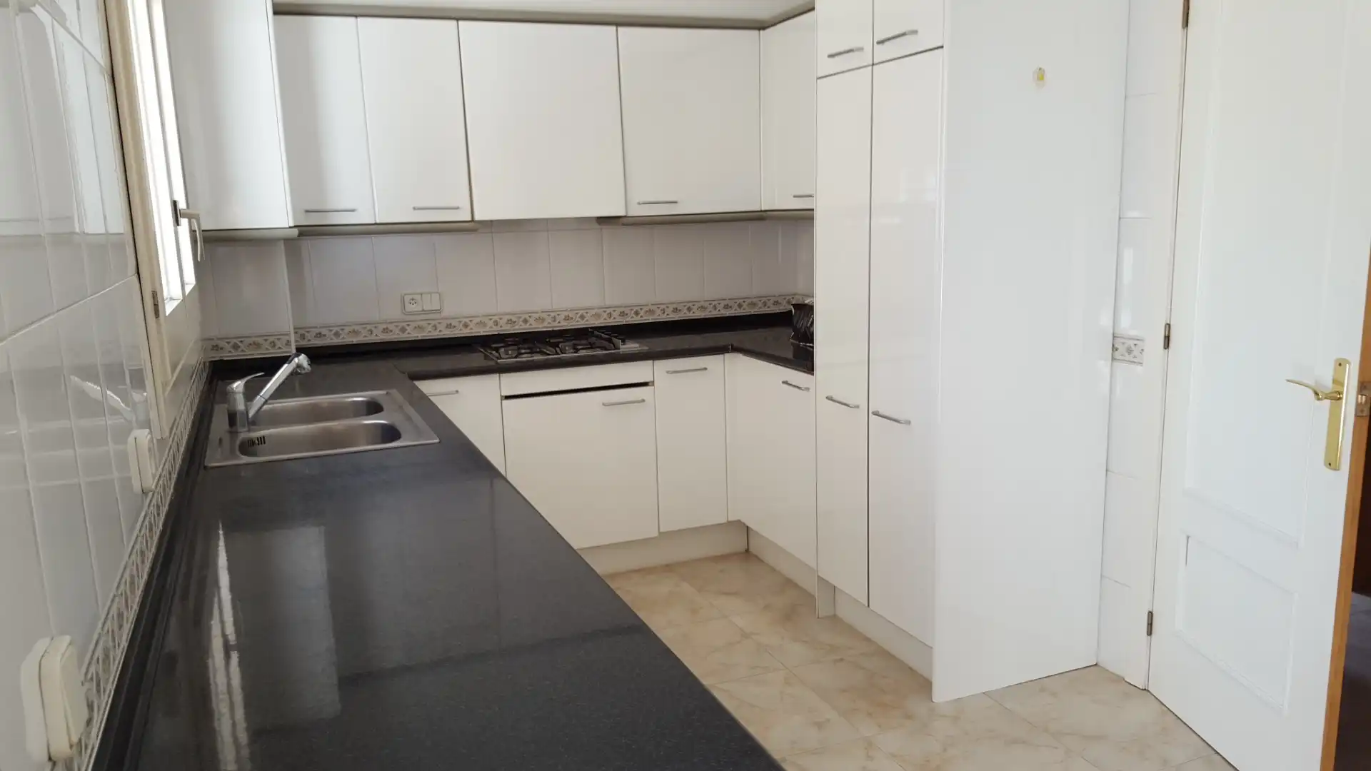 Cocina de Casa adosada en venta en Palafrugell con Calefacción, Terraza y Trastero