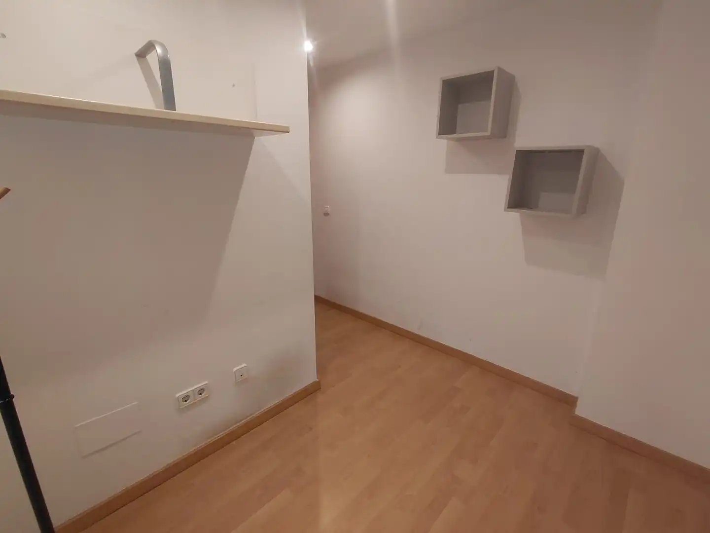 Flat for rent in Girona  with Air Conditioner, Heating and Balcony