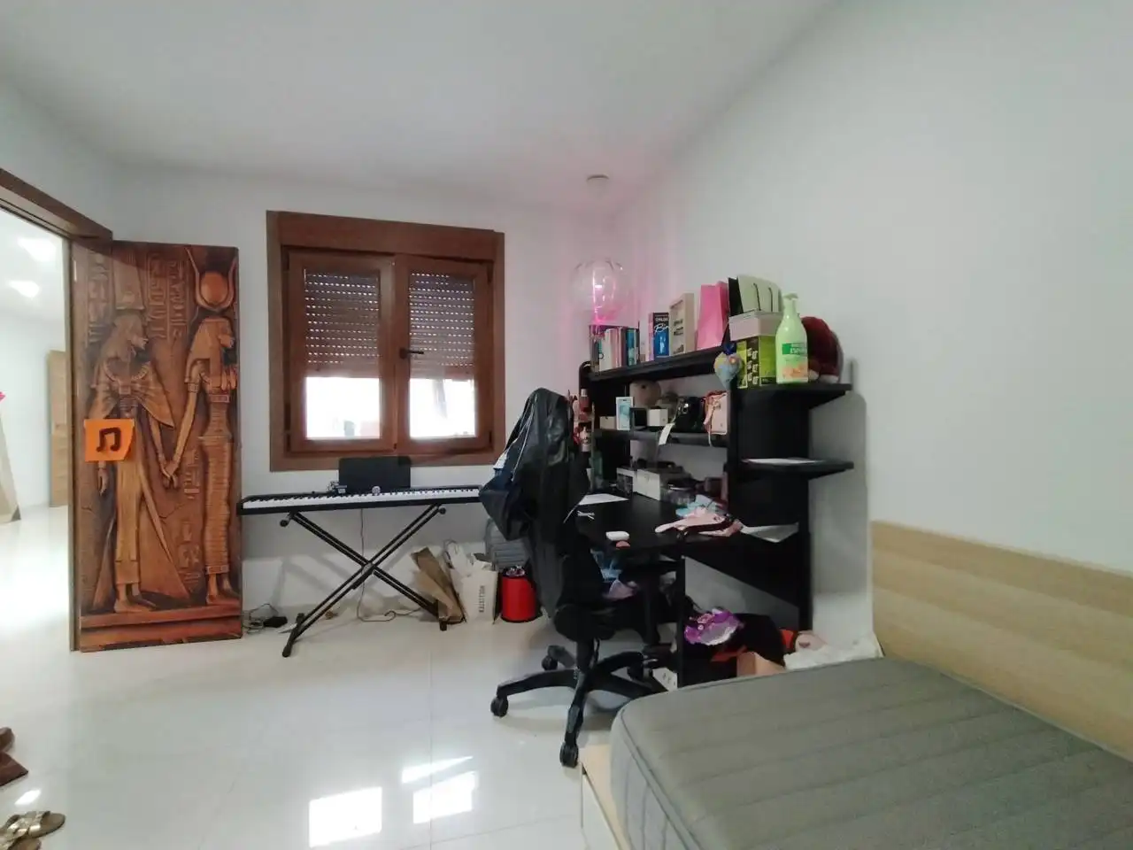 Dormitori de Casa o xalet en venda en Terrassa amb Aire condicionat, Calefacció i Terrassa