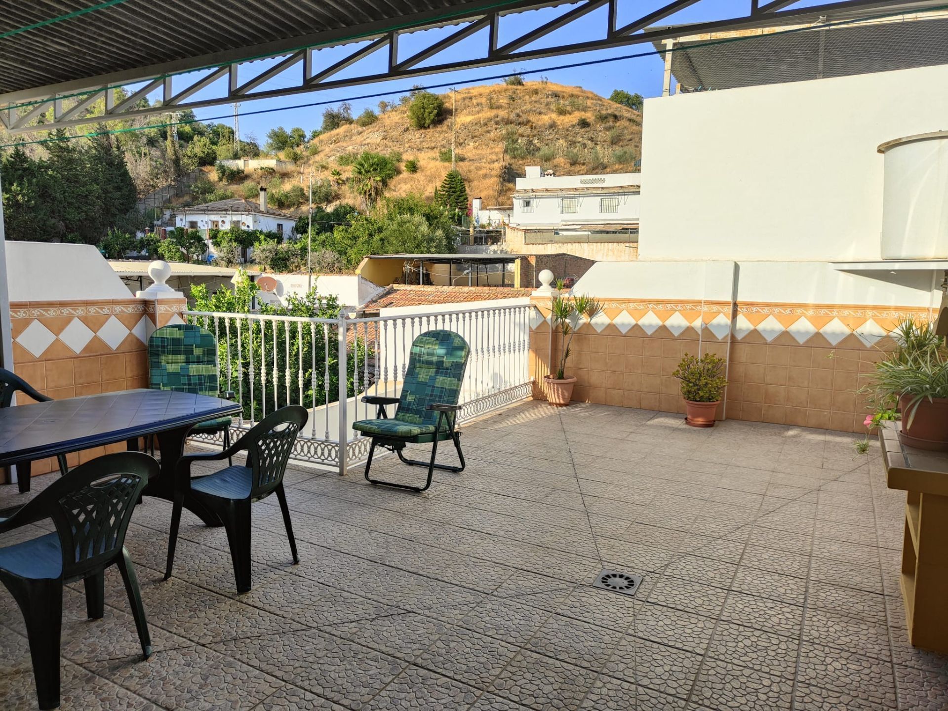 Single-family semi-detached for sale in Villaverde, Campanillas