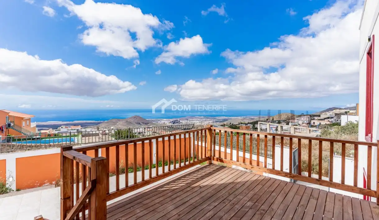 Vista exterior de Casa o chalet en venta en San Miguel de Abona con Terraza, Trastero y Horno