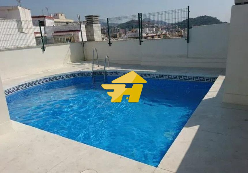 Piscina de Pis de lloguer en Málaga Capital amb Aire condicionat, Piscina i Moblat