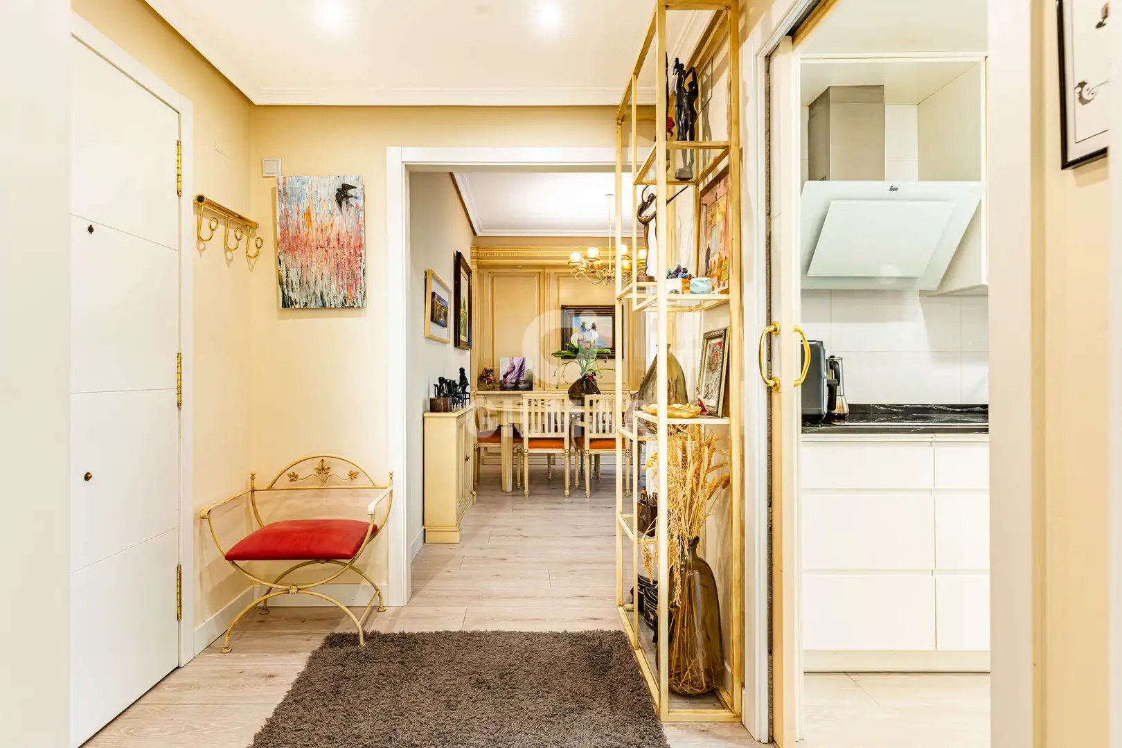 Ground floor for sale in Pozuelo de Alarcón  with Heating, Private garden and Storage room