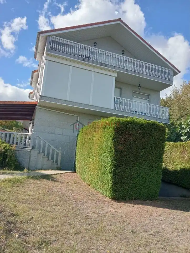 Exterior view of Houses for sale in Toén  with Heating, Private garden and Terrace