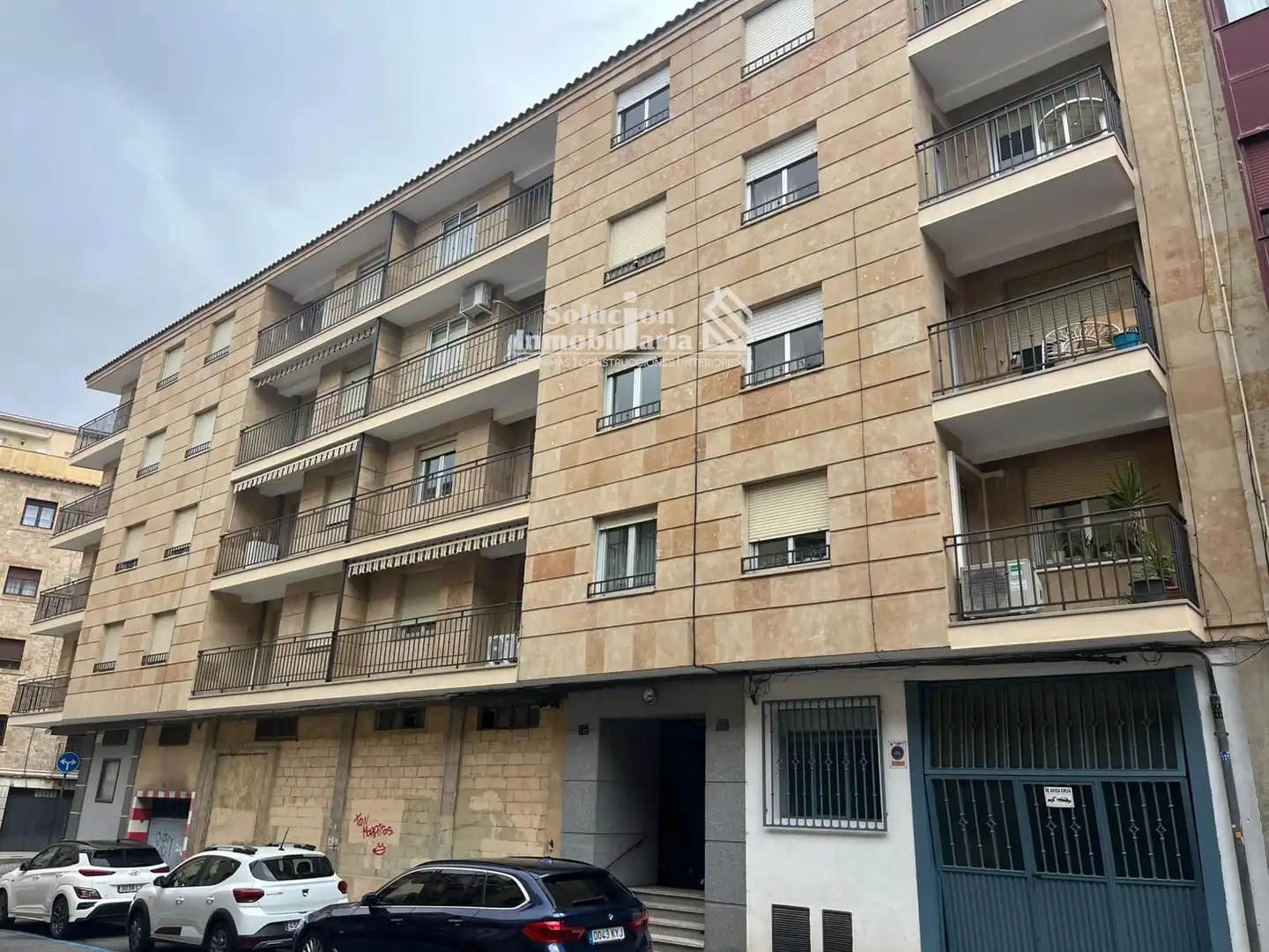 Vista exterior de Piso en venta en Salamanca con Calefacción, Terraza y Balcón