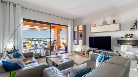Foto 3 de Apartament en venda a Villacana - Costalita - Saladillo, Estepona