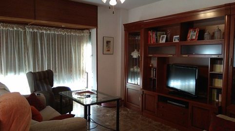 Foto 3 de Piso en venta en Calle Cervantes, Torreperogil, Jaén