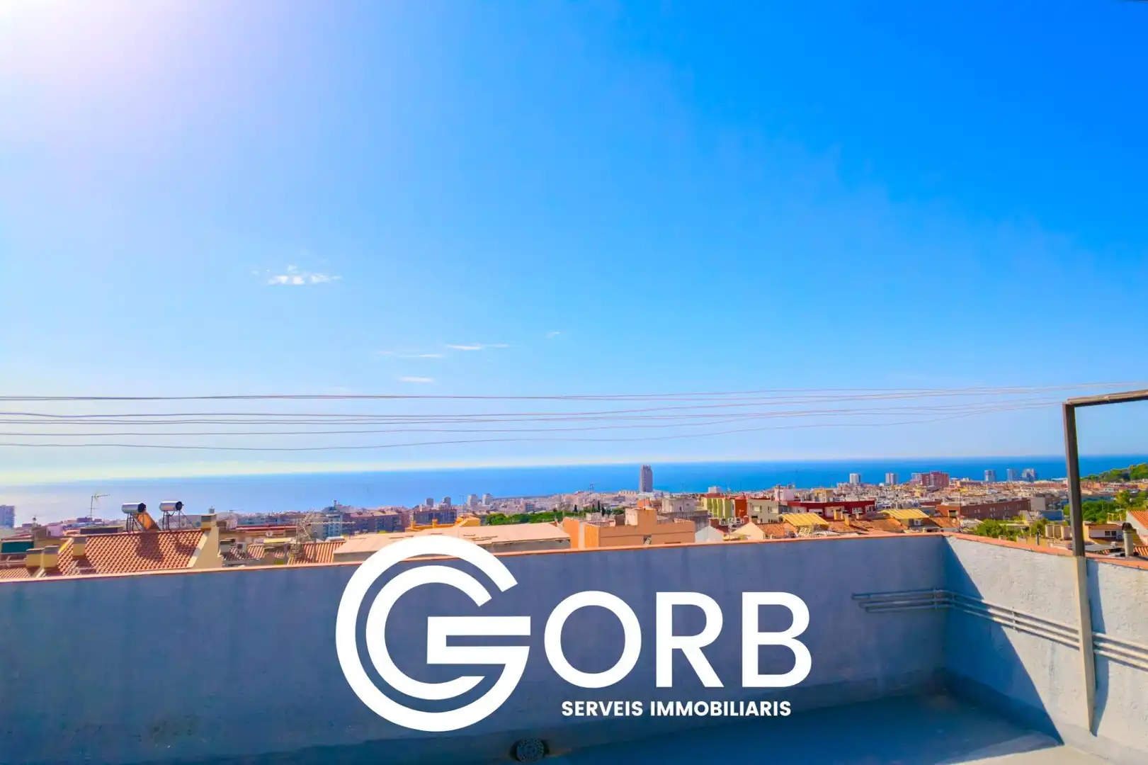 Vista exterior de Piso en venta en Mataró con Aire acondicionado, Calefacción y Terraza